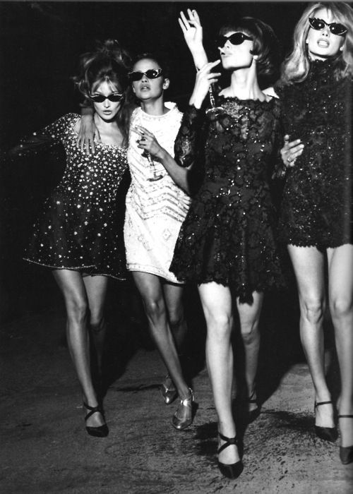 How to Dress to Impress When Going Out to a Club Women